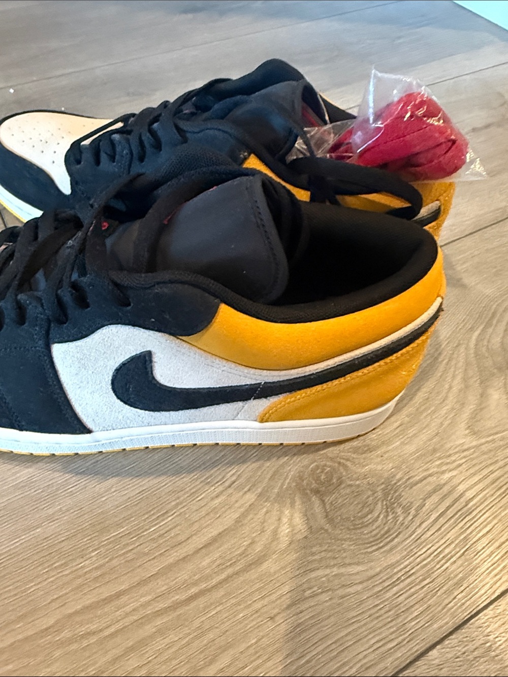 Air Jordan Low-Top Sneakers in Black, Cream & Yellow New Sz 14 - Picture 3 of 4